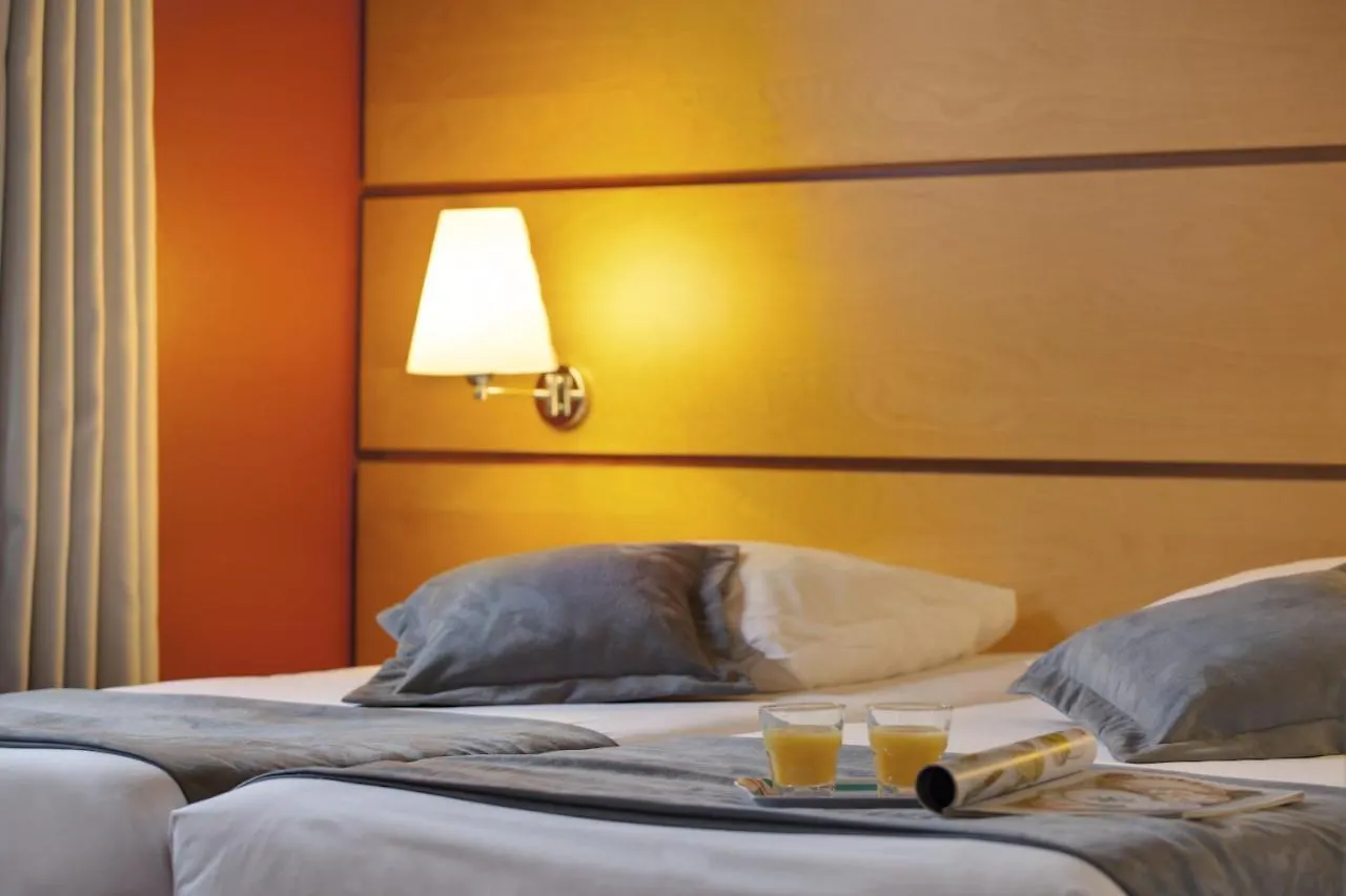 פריז Belambra Clubs & Hotels - Le Magendie